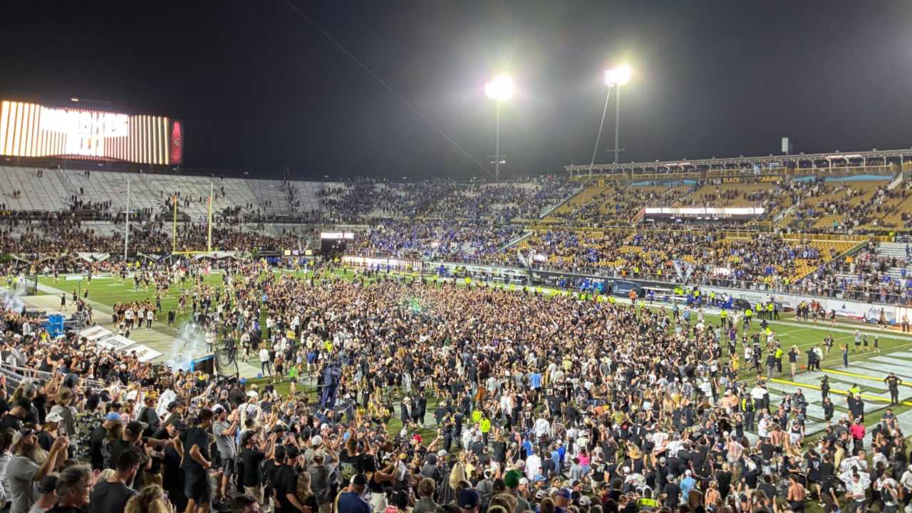 Big 12 fines UCF $100K after 'discriminatory chants' — Elm Grove Community news