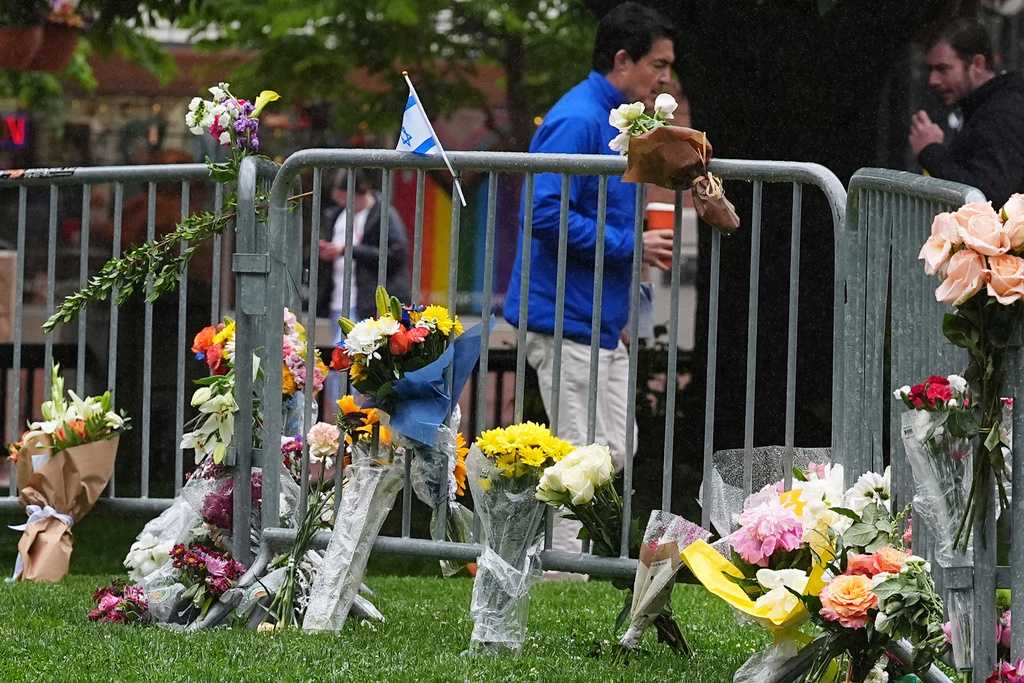 Man pleads guilty to federal hate crimes in deadly firebomb attack on Colorado demonstrators — Elm Grove Community news