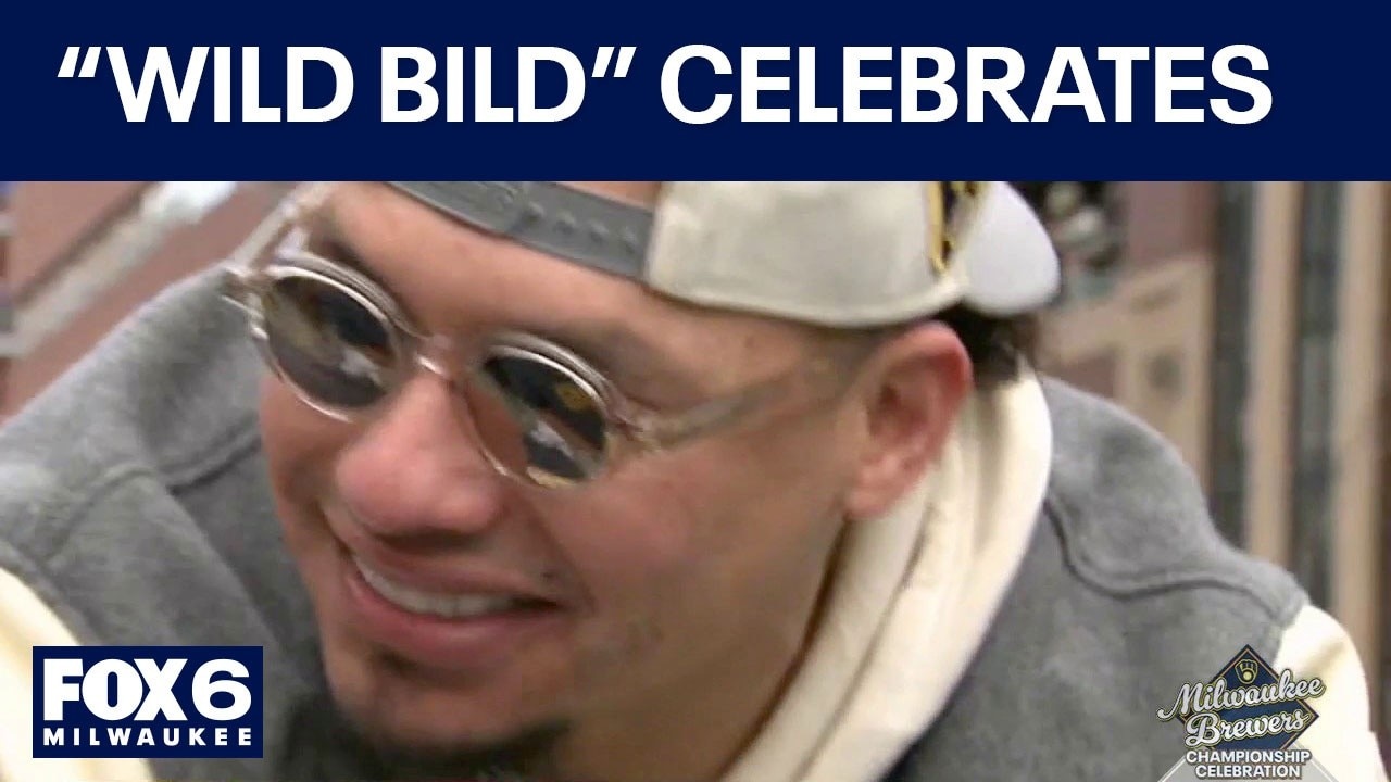 Brewers Championship Parade: William Contreras basks in the glow — FOX 6 News
